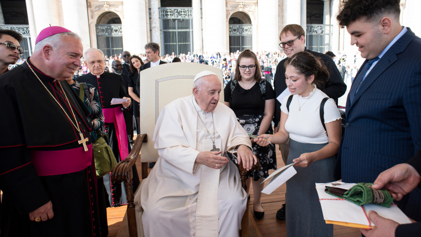 Diocesan Teen Among National Group to Meet with Pope Francis