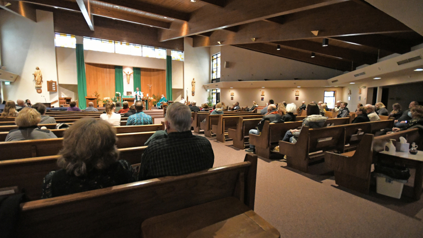 St. Elizabeth Parishioners Attend Teaching Mass to Deepen Engagement