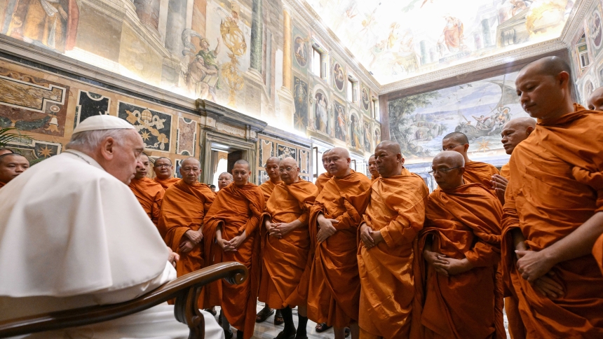 Pope Francis meets with a delegation of Buddhist monks from Thailand at the Vatican May 27, 2024. (CNS photo/Vatican Media)
