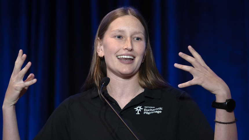 Shayla Elm, a perpetual pilgrim who is on the Juan Diego Route of the National Eucharistic Pilgrimage, speaks June 20, 2024, during the Catholic Media Conference in Atlanta. (OSV News photo/Bob Roller)