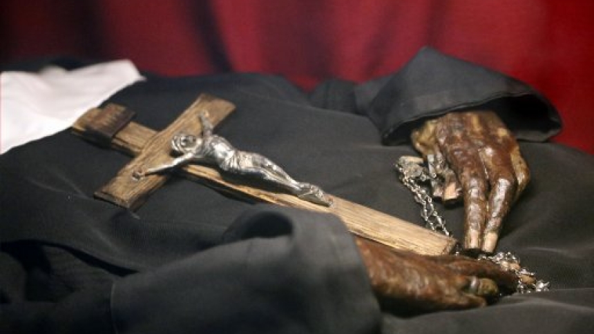 Sr Wilhelmina Lancaster body intact incorruptible did not compose