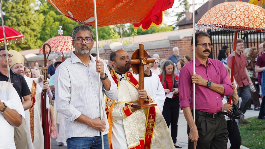 A priest from St. Thomas Syro-Malabar Catholic Church in Southfield, Mich., holds a relic of Blessed Solanus Casey during a procession following Mass at St. Bonaventure Monastery in Detroit July 30, 2024. (OSV News photo/Daniel Meloy, Detroit Catholic)