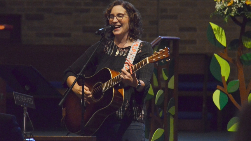Liturgical composer Sarah Hart leads a parish mission and concert on Sept. 8 at St. Maria Goretti in Dyer. Hart greeted parishioners during a breakfast meet and greet and held a special retreat for musicians leading up to the event. (Erin Ciszczon photo)