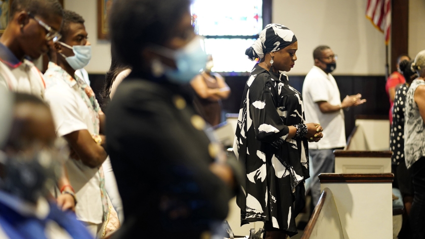 Worshippers pray during a weekly Sunday Mass at St. Martha Church in Uniondale, N.Y., Aug. 15, 2021. In-person Sunday Mass attendance in the U.S. is back to 2019 pre-pandemic levels of 24%, according to data from the Center for Applied Research in the Apostolate at Georgetown University. (OSV News photo/Gregory A. Shemitz, CNS)