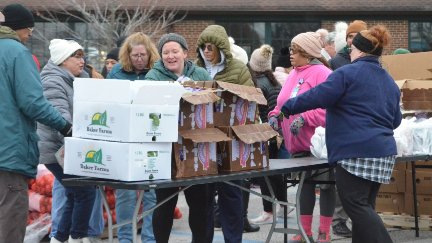 Thanksgiving meal prep boxes for families
