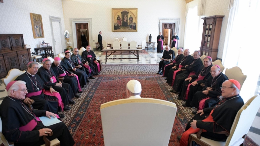 Pope Francis meets with Cuban bishops during their 2017 "ad limina" visit to the Vatican. The bishops of Cuba have postponed their planned "ad limina" visit to Rome Feb. 16-20, 2026, after government authorities announced that airlines could no longer refuel due to U.S. tariff threats against countries supplying oil to the island nation. (CNS photo/L'Osservatore Romano)